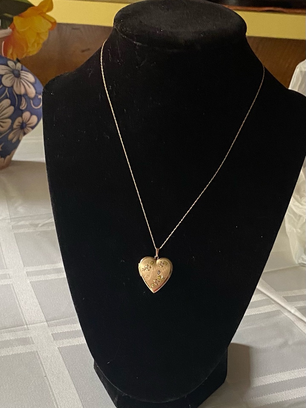Heart "Mother" Locket Pendant Necklace - Gold